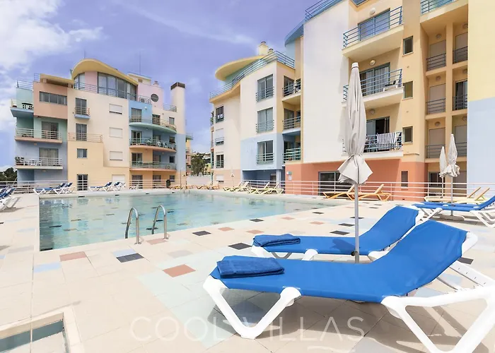 Marina Water View - 6 People, Bars & Restaurants